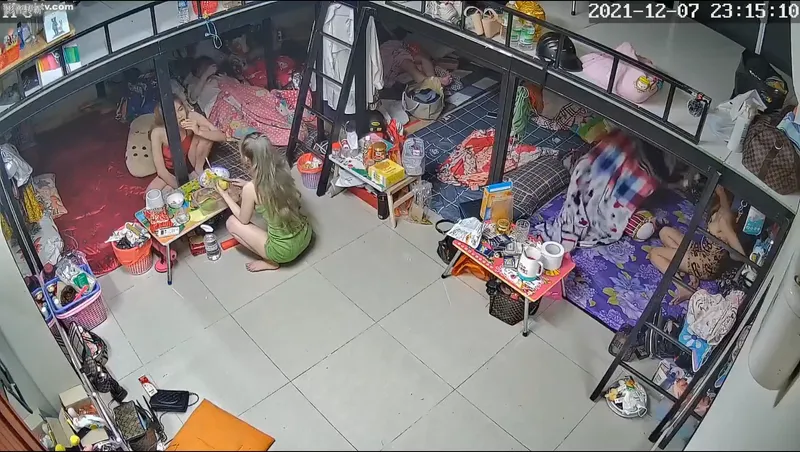 Hack cam phòng ở tập thể của mấy em đĩ phần 1